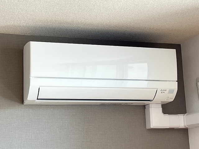 冷暖房器具