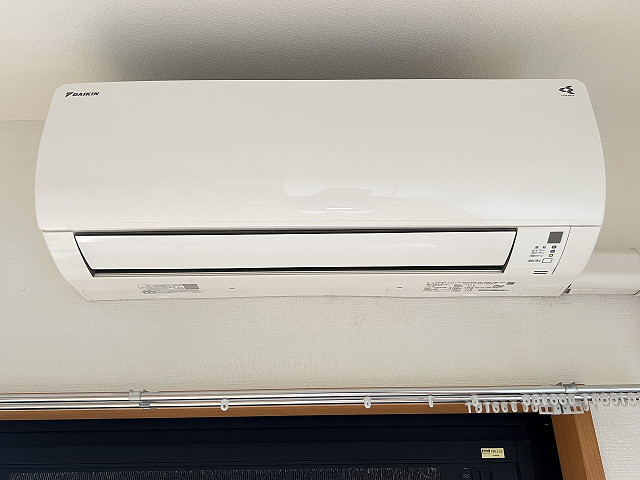 冷暖房器具
