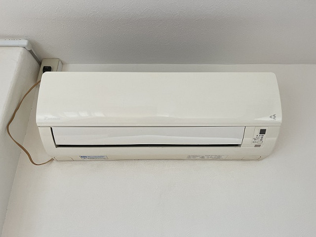 冷暖房器具