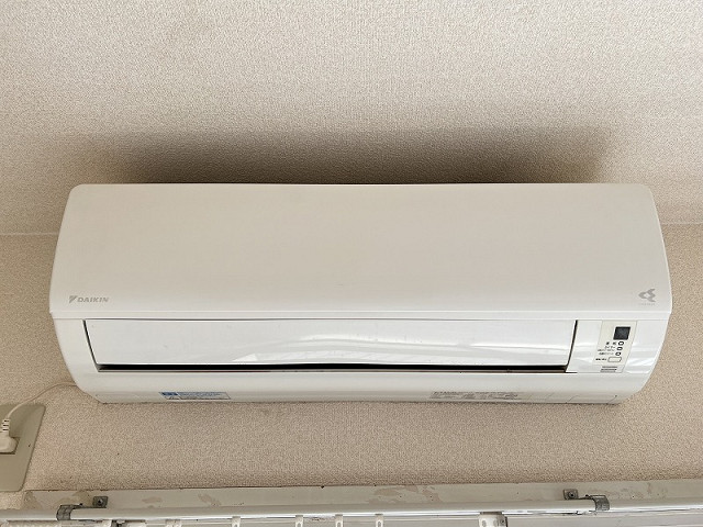 冷暖房器具