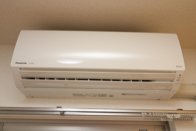 冷暖房器具