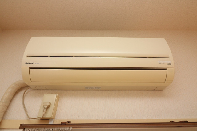 冷暖房器具