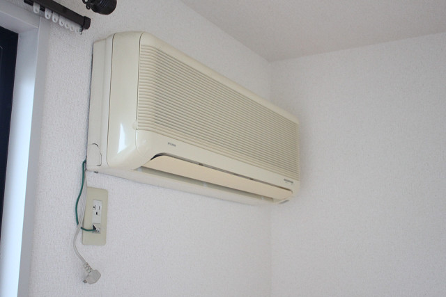 冷暖房器具