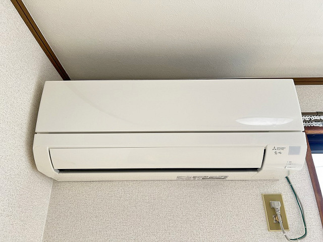 冷暖房器具