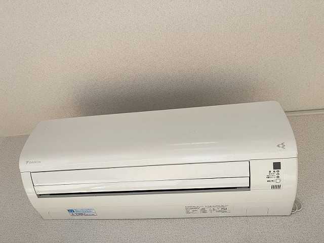 冷暖房器具