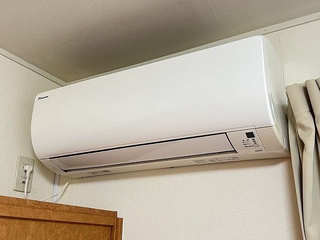 冷暖房器具