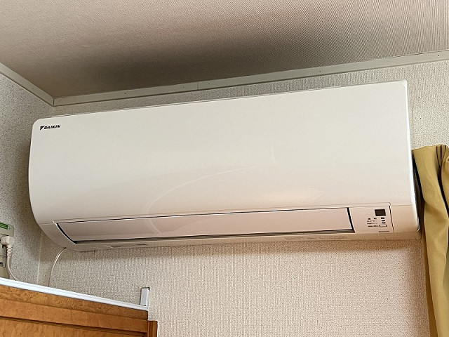 冷暖房器具