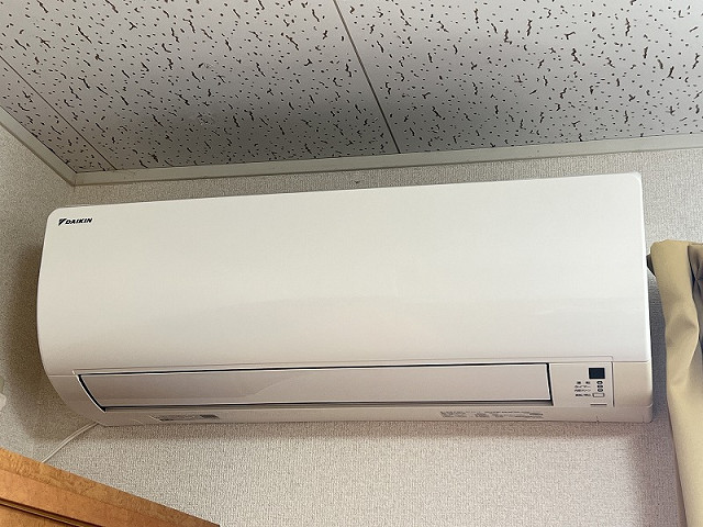 冷暖房器具