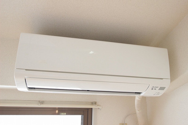 冷暖房器具