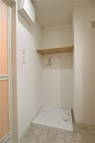 洗濯機置場
