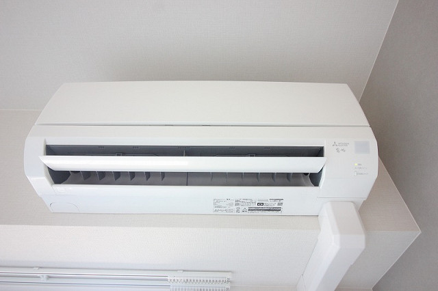 冷暖房器具