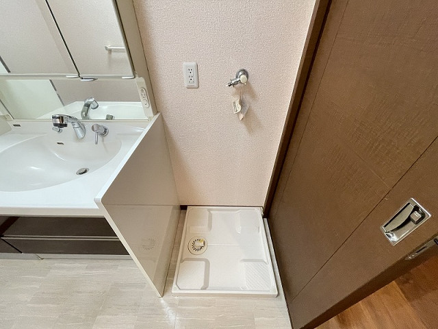 洗濯機置場