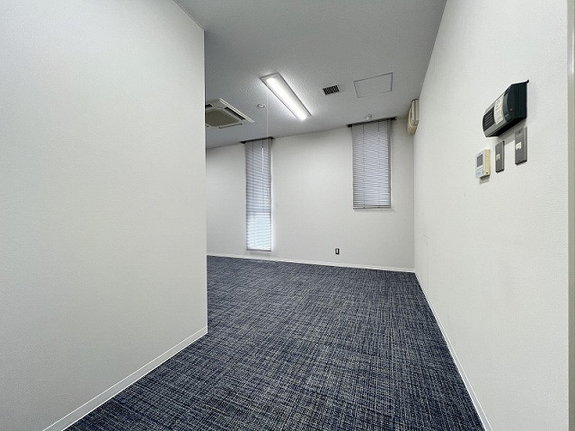 部屋４