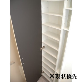 玄関３