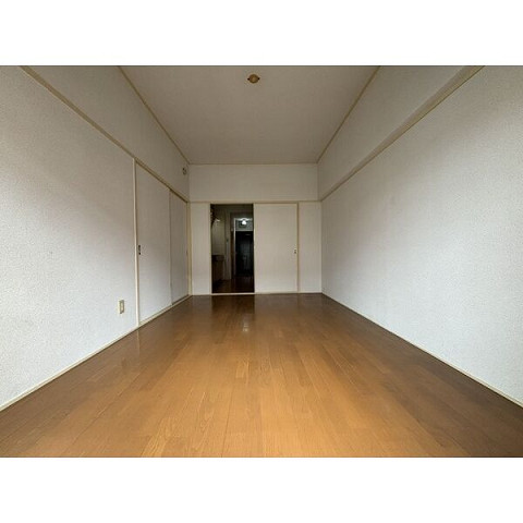 部屋４