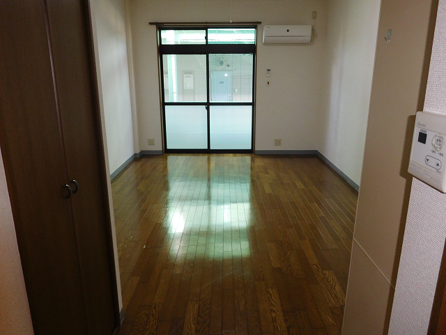 部屋４