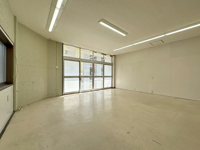 部屋４