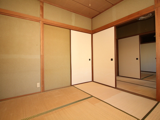 部屋４