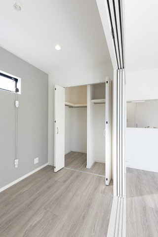 部屋４