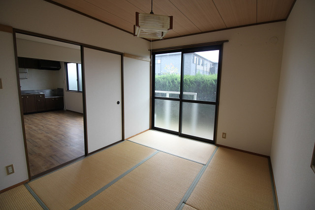 部屋４