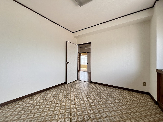 部屋４