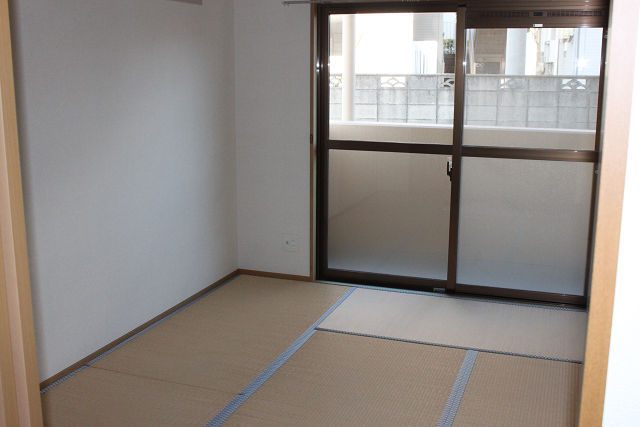 部屋４