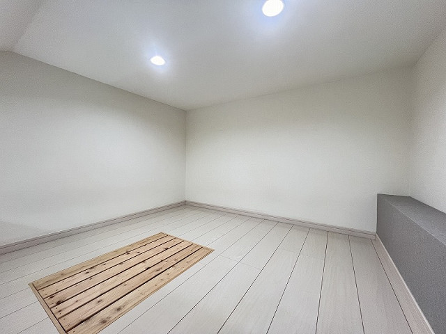 部屋４