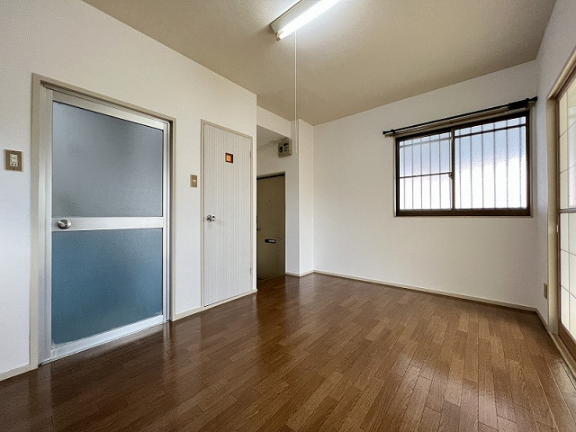部屋４