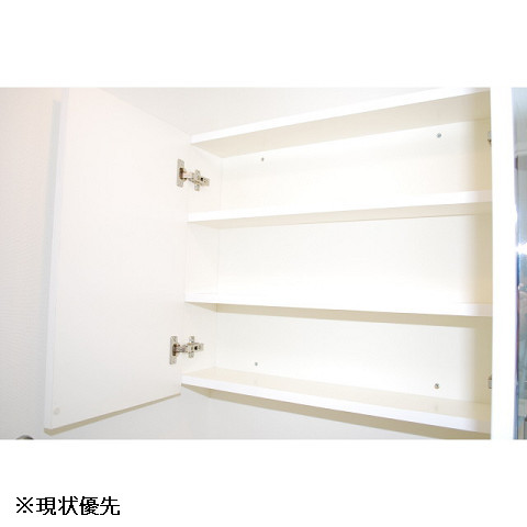 収納２