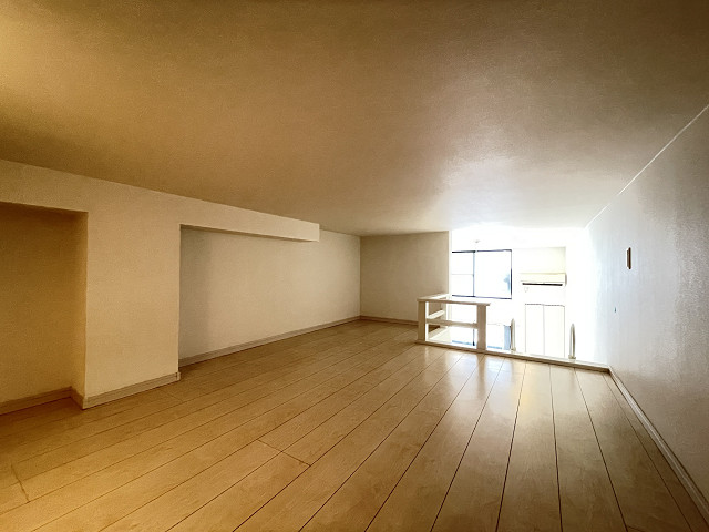 部屋４
