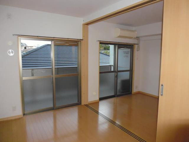 部屋４