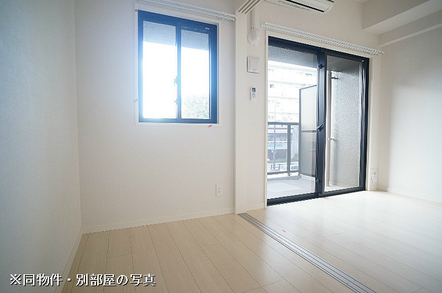 部屋４