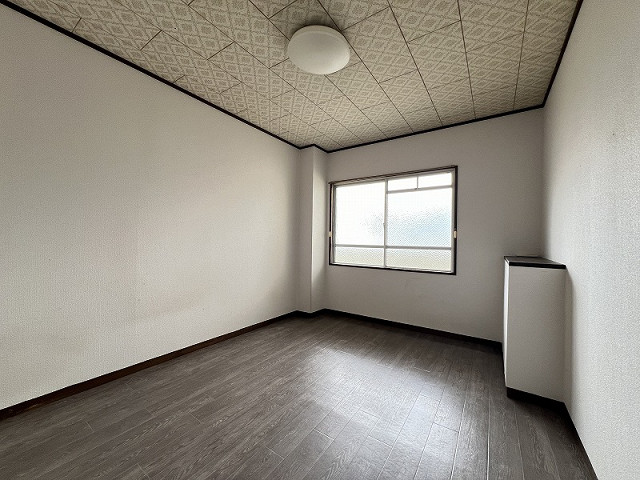 部屋４