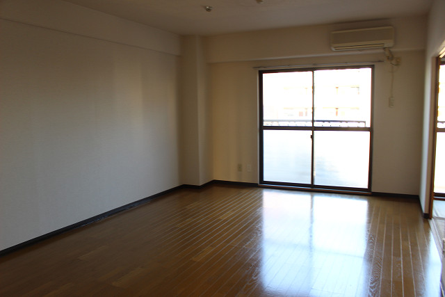 部屋４