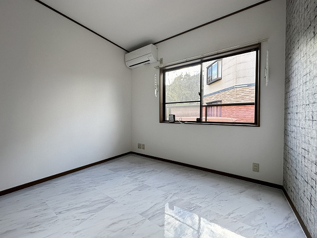 部屋４