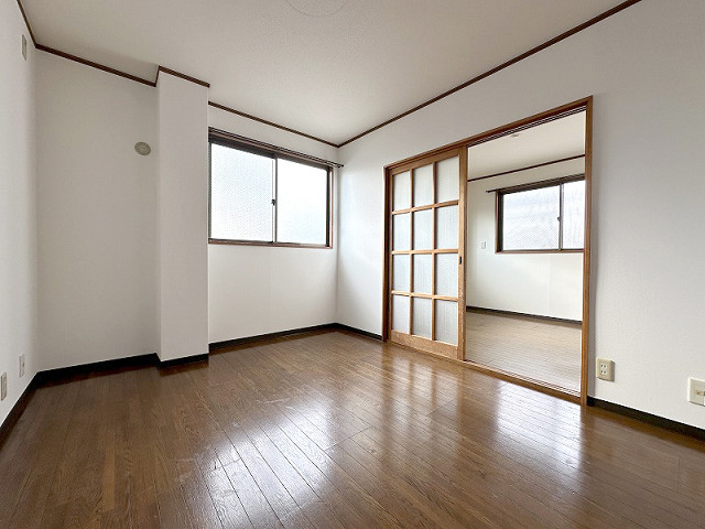 部屋４