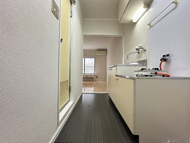 部屋４