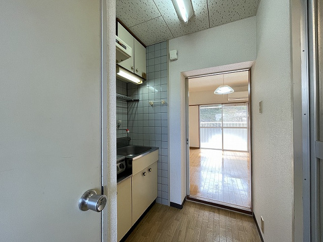 部屋４