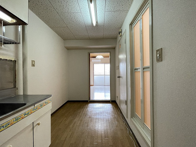 部屋４