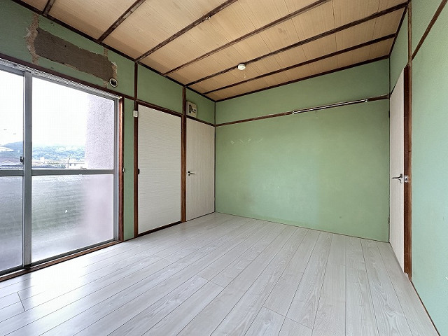 部屋４