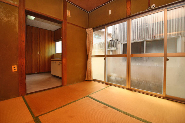 部屋４