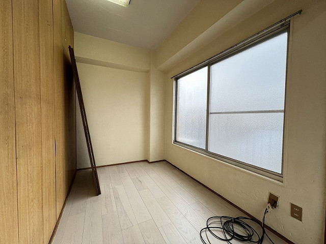 部屋４