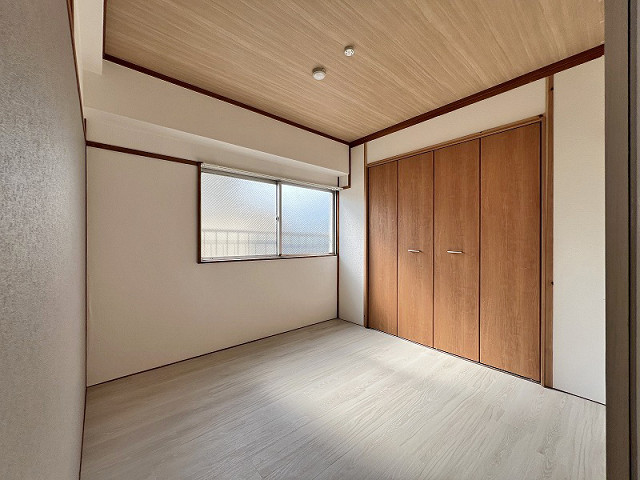 部屋４