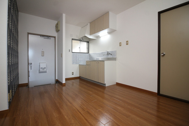 部屋４
