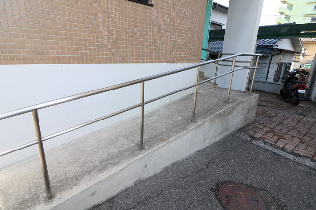 その他４