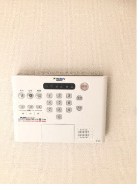設備３