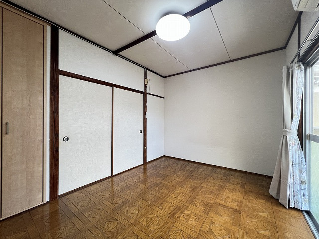 部屋４