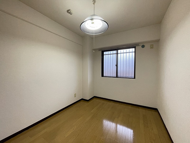 部屋４