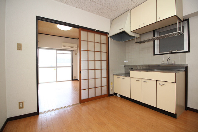 部屋４