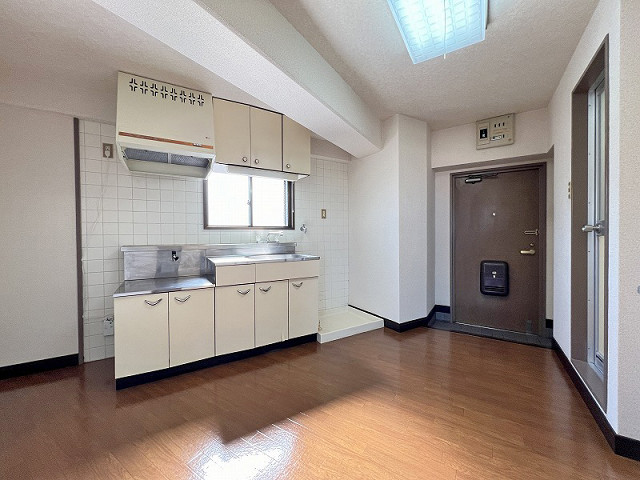部屋４
